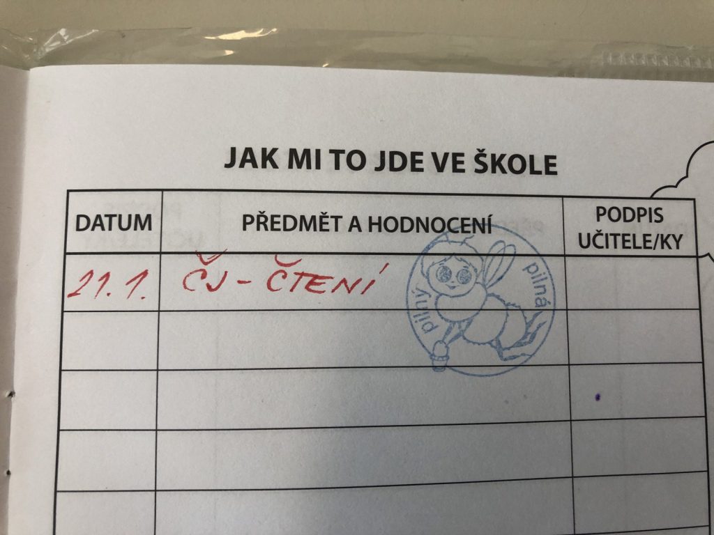 Do čtení se včelkou jsme se dali, aktivity si užívali